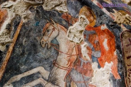5. Святой Георгий Победоносец. Фреска на южной стене Нузальской церкви