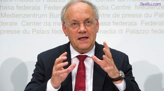 Министр торговли Швейцарии, Санкции в отношении России, Йоханн Шнайдер-Амманн, Санкции против российского руководства, Ян Аттесландер, Ханс Хесс, Swissmem, Economiesuisse