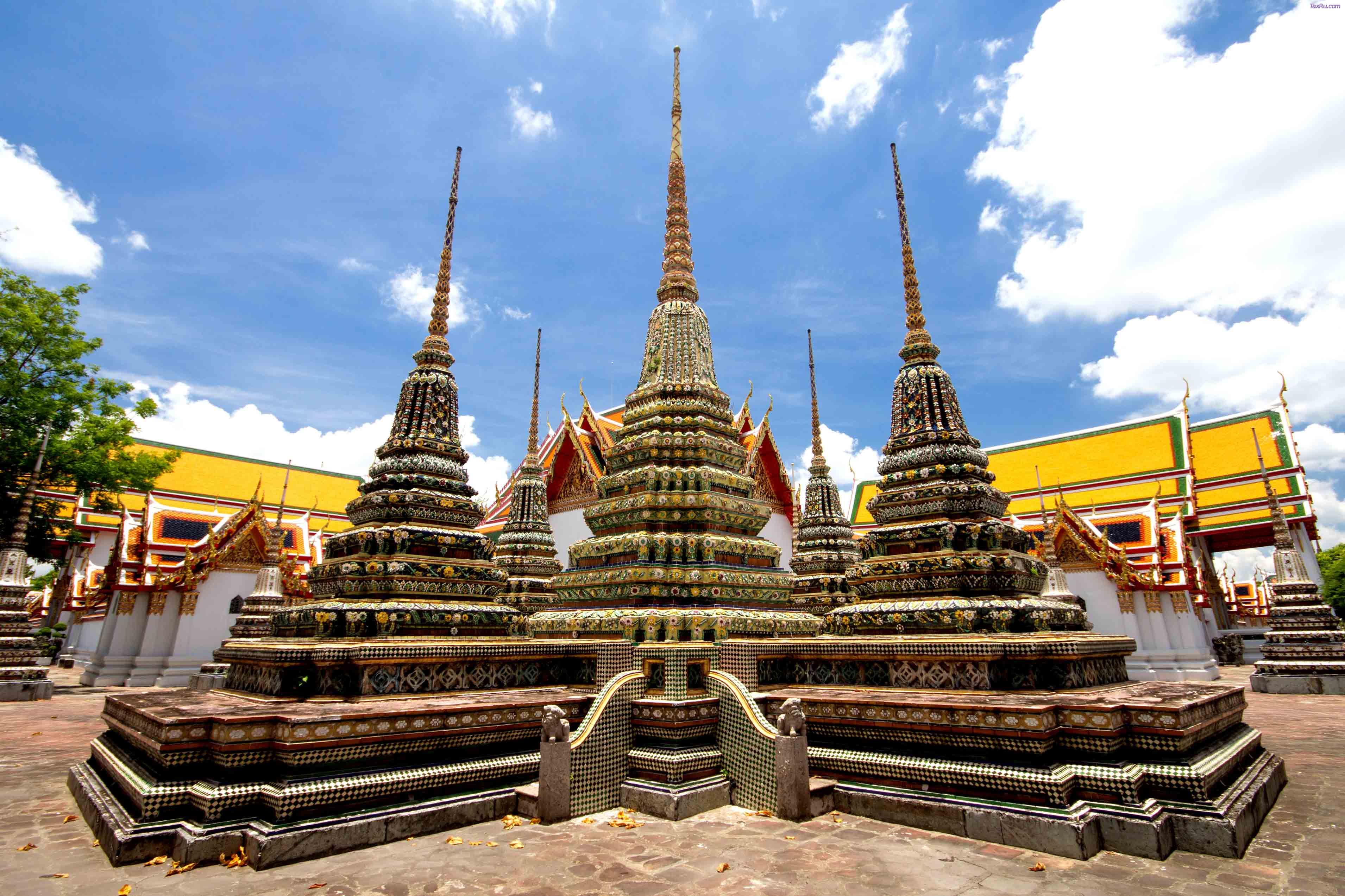 Ват Пхо – один из древнейших храмов в Бангкоке, построен в XII веке
